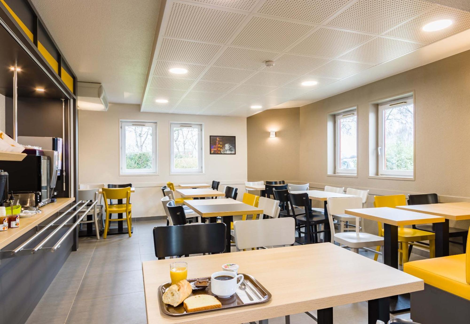 B&B Hotel Tours Nord 2 La Petite Arche Exterior photo